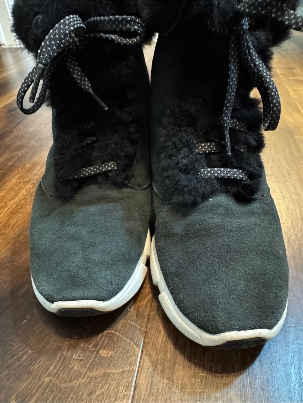 Mark Nason Black Faux Fur Lace-Up Ankle Boots Size 6 with Dust Bag